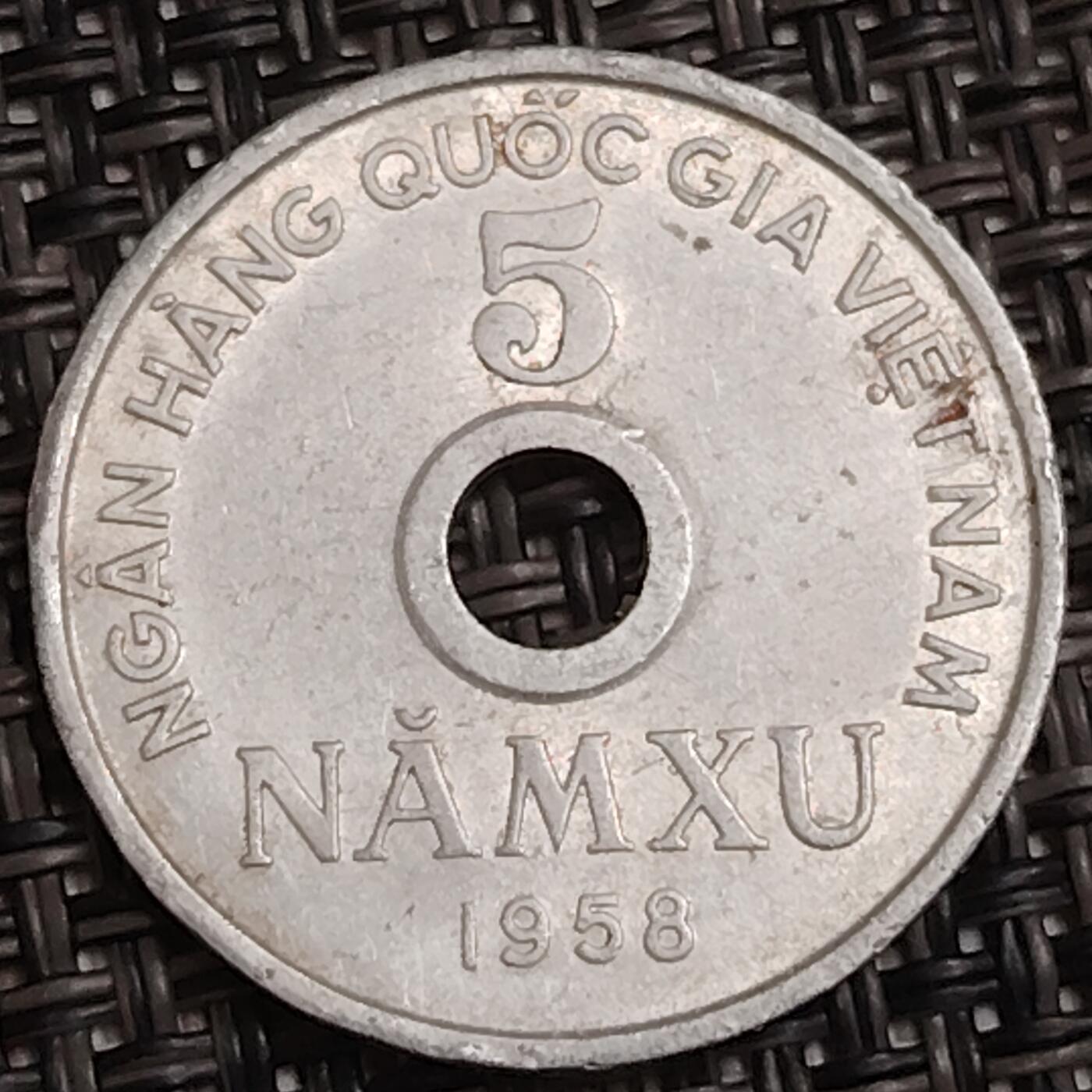 布加迪🐬～世界钱币(上海)🌾第 282 期 /  各国套币和散币 越南🇻🇳 1958年 5绪 好品币