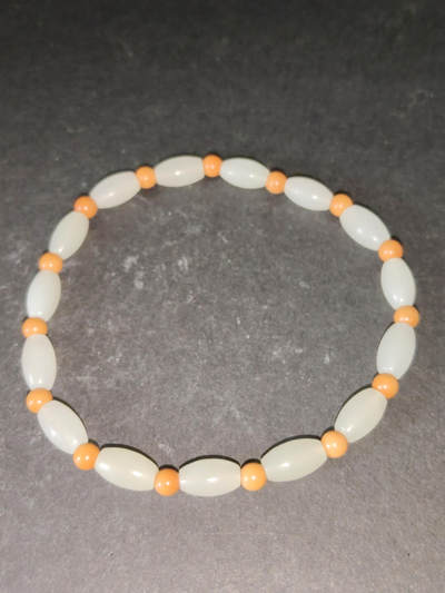 猩哥外币小铺➨【第221场】 - 新疆和田玉手串，卡4.7