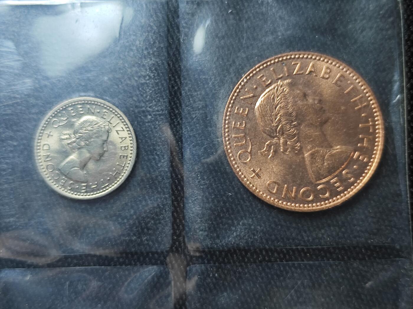 KK钱币收藏小铺   套币专场 2月预留时间 周末发货  1965新西兰大小面值一组 好品