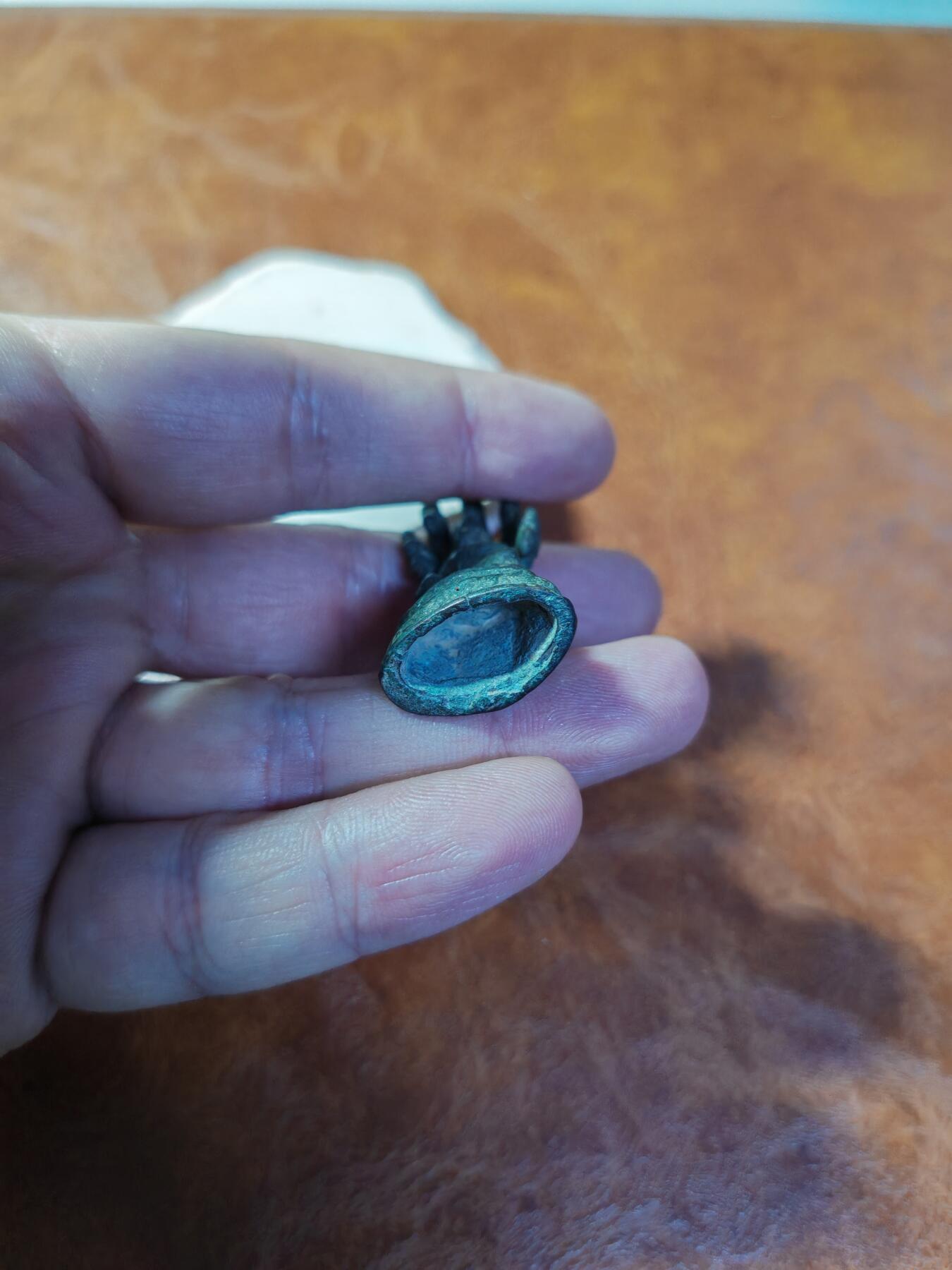 释迦牟尼佛 背五那迦