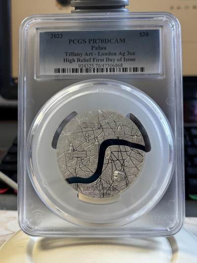 第193期拍卖 - 帕劳2023年城市蒂凡尼伦敦镶玻璃纪念银币PCGS-PR70无盒无证书，999银，3盎司，发行999枚