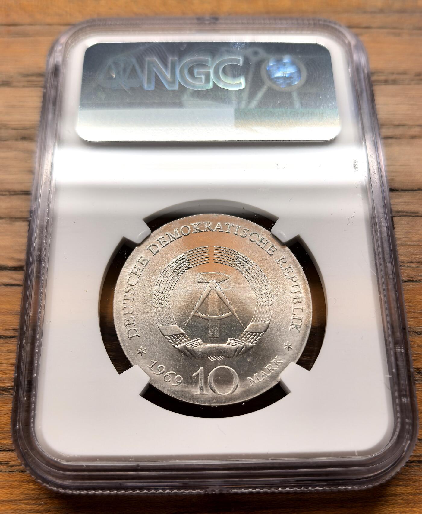 凡希社世界钱币微拍第三百二十一期 1969民主德国纪念欧洲瓷器之父博特格10马克纪念银币NGC-MS66