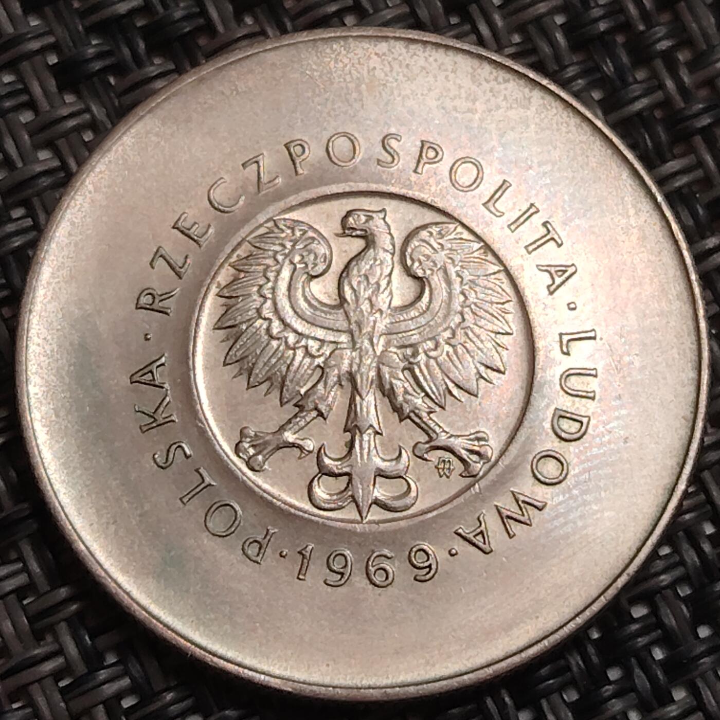 布加迪🐬～世界钱币(上海)🌾第 282 期 /  各国套币和散币