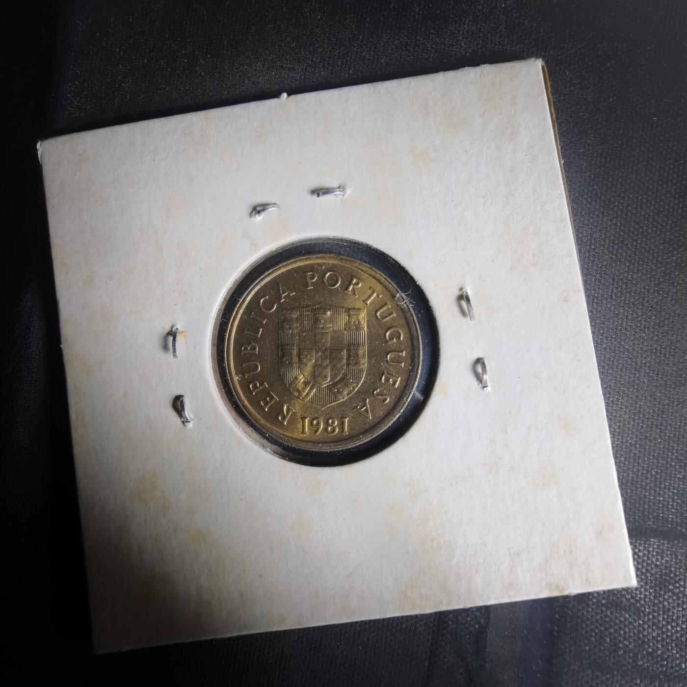 沼泽如烟--第1021场 葡萄牙1981年1埃斯库多