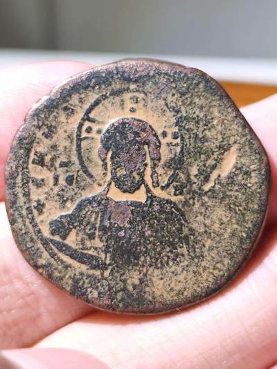 星盘世界钱币拍卖 - 中世纪 - 丝绸之路 - 古典币专场 - "拜占庭帝国 巴西尔二世时期 A2匿名富利 重达18克！ 公元976-1028年打制，正面为先知像，铭文为“IC XC +EMMA NOVHΛ” 背面四行铭文为：“+IhSЧS XRISTЧS bASILEЧ bASILE” 超级巨大厚重的一枚铜币，手感圆润"