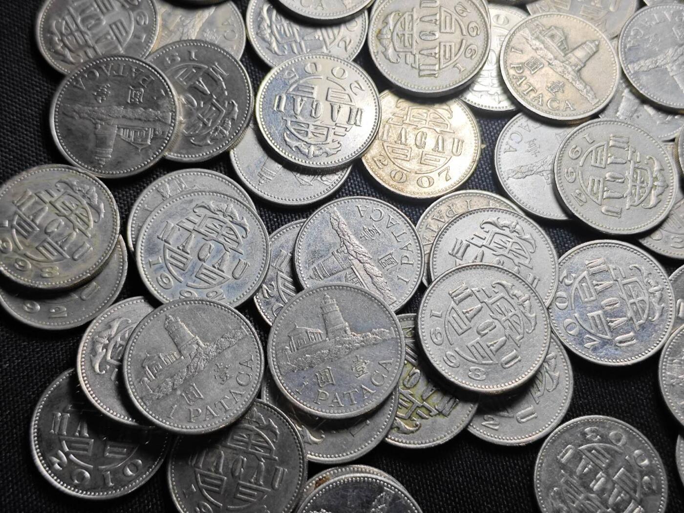 KK钱币收藏小铺   套币 批量/好品散币专场 2月预留时间 周末发货  澳门一元83枚一组