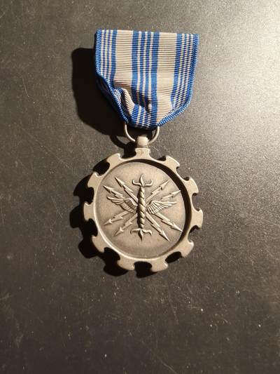 老王徽章第187期 - 美国空军功绩成就奖章