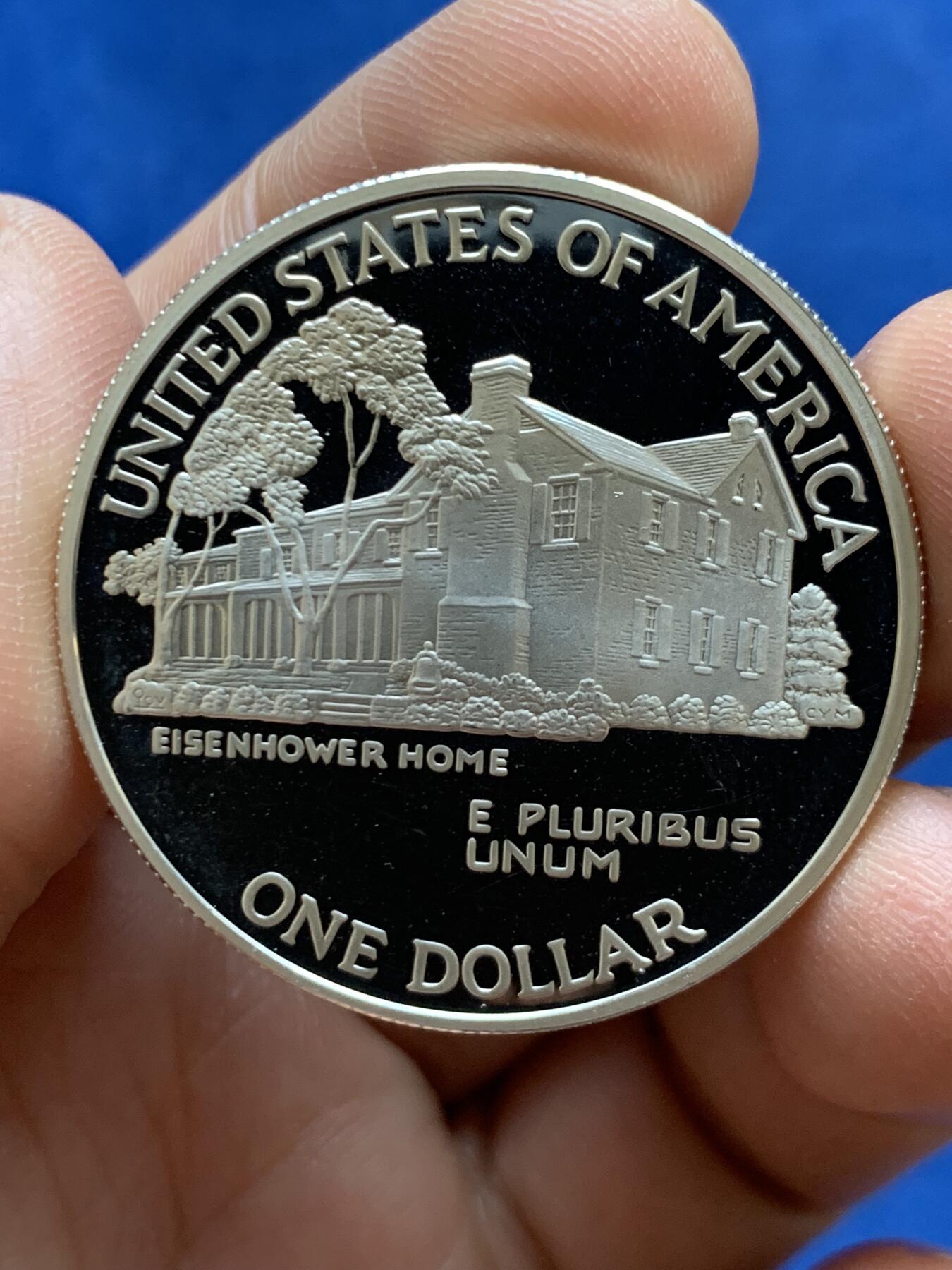 《竞宝斋》第470场 周日，周一，周二 3场连拍 （全场包邮）欢迎送拍 美国1990年艾森豪威尔诞辰100周年1美元精制银币，27克，900银。