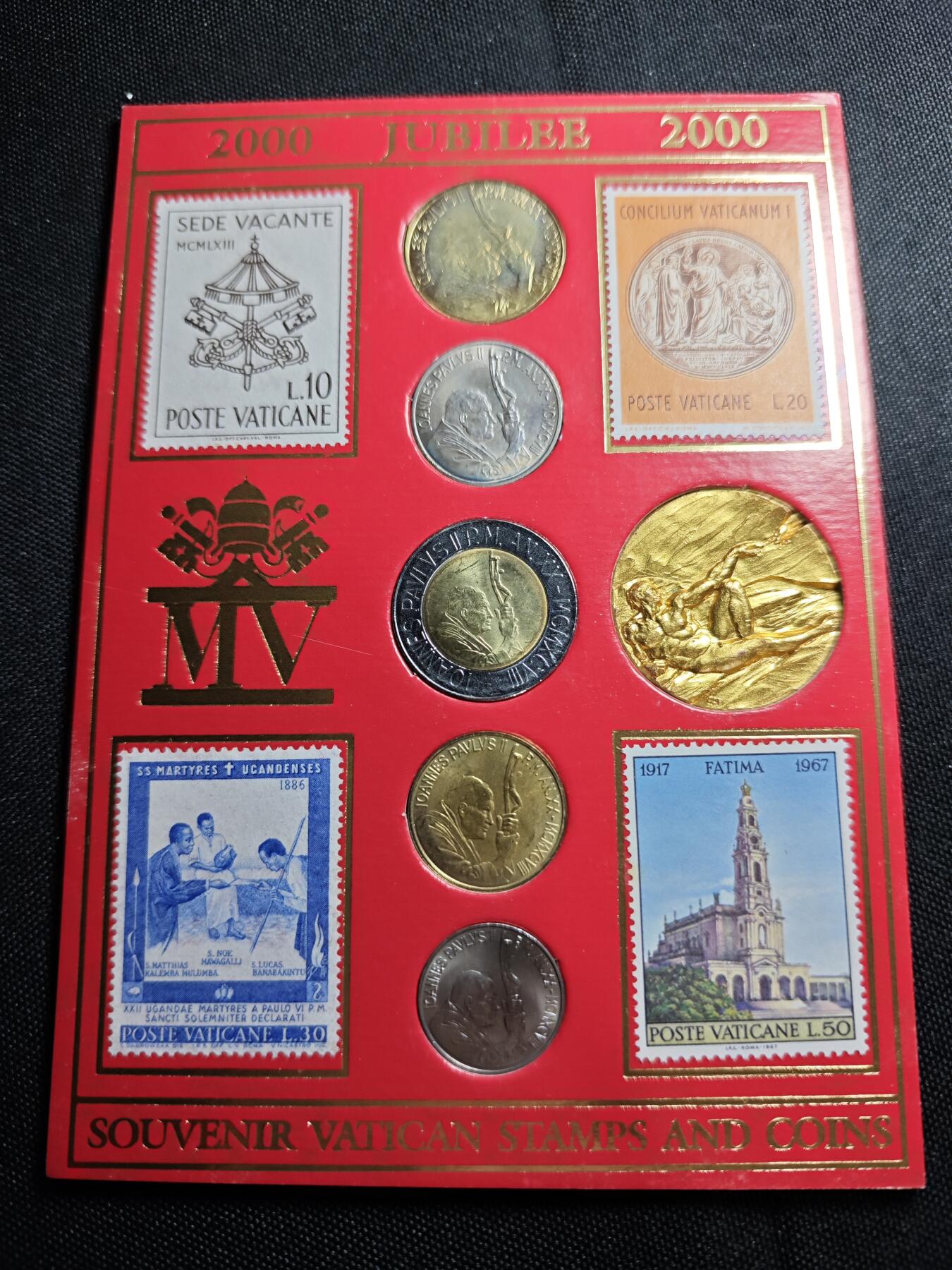 KK钱币收藏小铺   套币专场 2月预留时间 周末发货  梵蒂冈大小面值清年一套 含双色币500里拉 镀金章