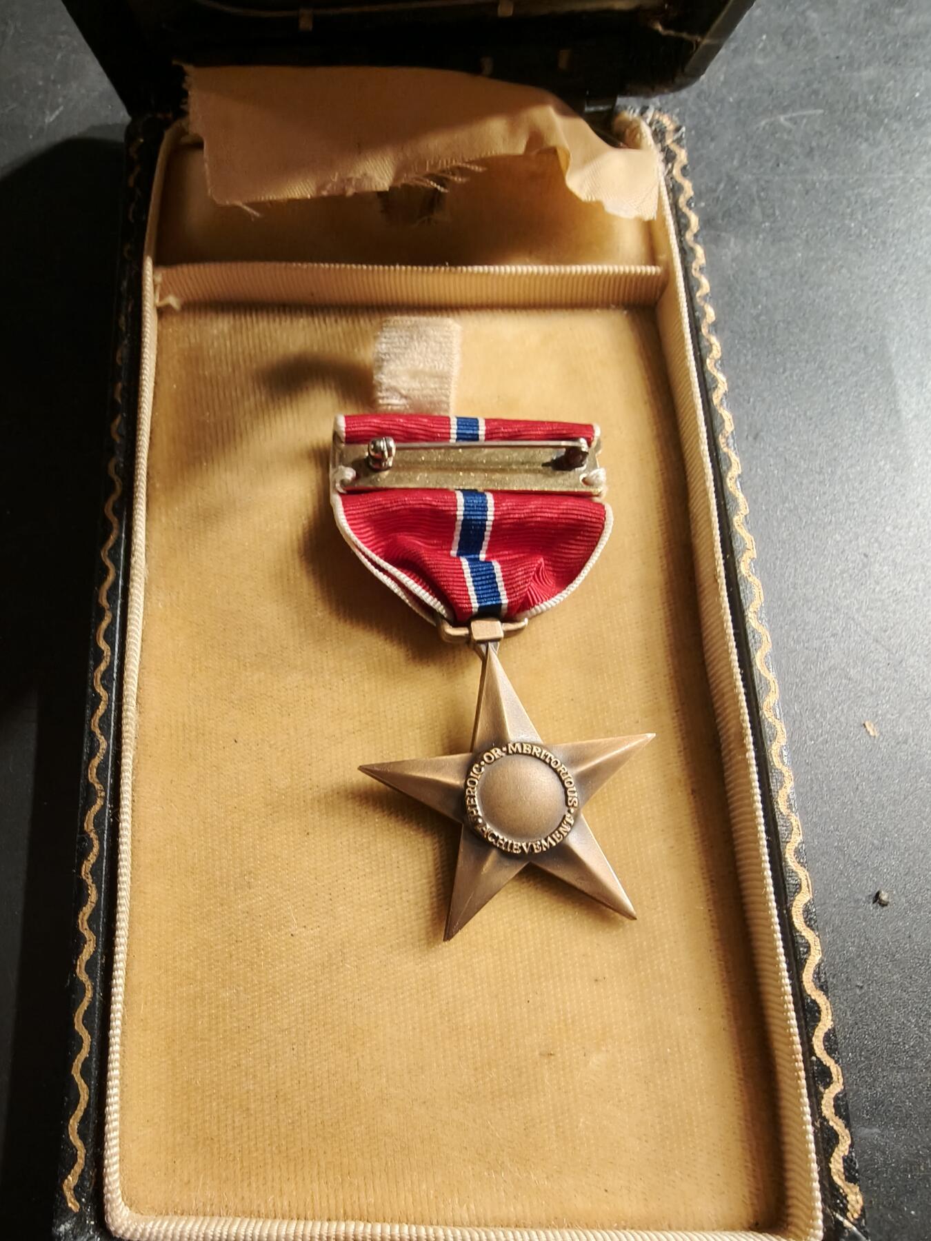 老王徽章第187期