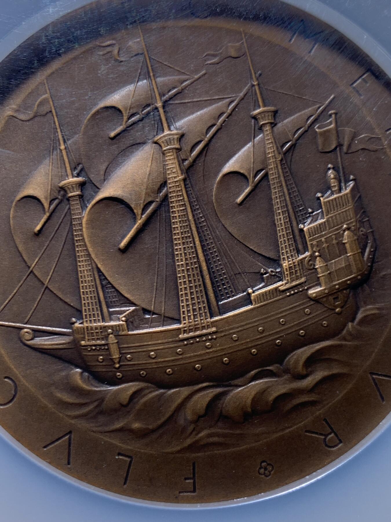 《竞宝斋》第470场 周日，周一，周二 3场连拍 （全场包邮）欢迎送拍 NGC MS63BN 法国1895年巴黎大学纪念铜章 稀缺超大加厚老盒