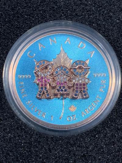 《竞宝斋》第470场 周日，周一，周二 3场连拍 （全场包邮）欢迎送拍 - 加拿大2019年5元普制彩色镶嵌宝石银币 家庭日-枫叶币 1盎司9999银 发行量500 盒证全