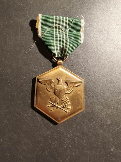 老王徽章第187期 - 美国陆军军事功绩奖章