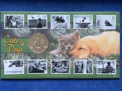 《竞宝斋》第470场 周日，周一，周二 3场连拍 （全场包邮）欢迎送拍 - 英国马恩岛2001年猫克朗纪念币，邮币封，附10张马恩岛猫狗邮票和猫猫邮戳