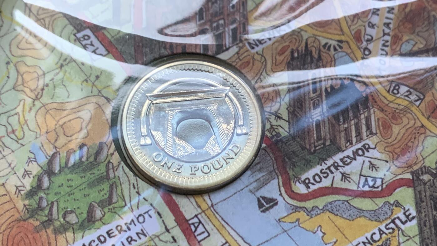 《竞宝斋》第470场 周日，周一，周二 3场连拍 （全场包邮）欢迎送拍 四枚一组 2004-2007年英国1英镑邮币封首日封 桥系列