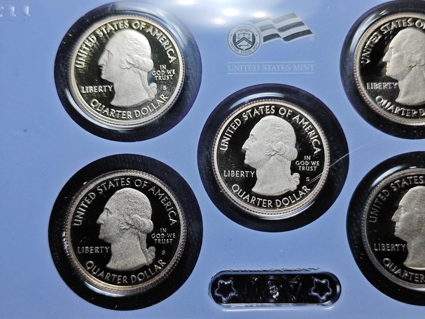 KK钱币收藏小铺   套币专场 2月预留时间 周末发货  美国25分公园精制纪念套币