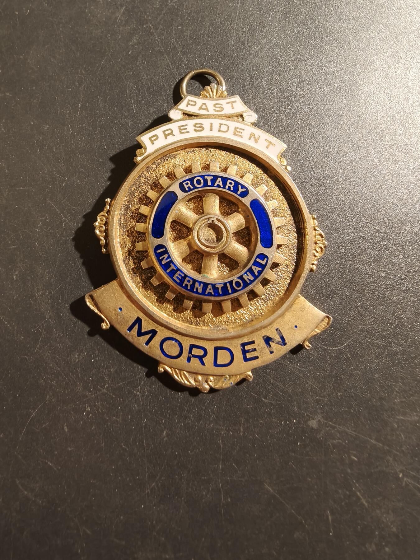 老王徽章第187期 英国皇家野牛兄弟会奖章   925银镀金珐琅    原袋   39.2g