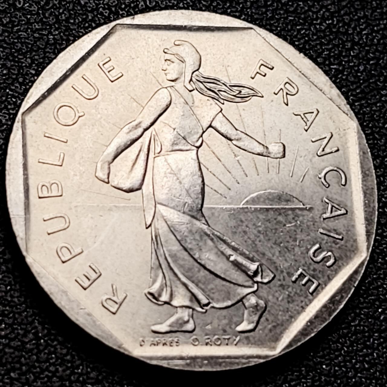 泉币菌-第210场-拍品多 请提前出价 。