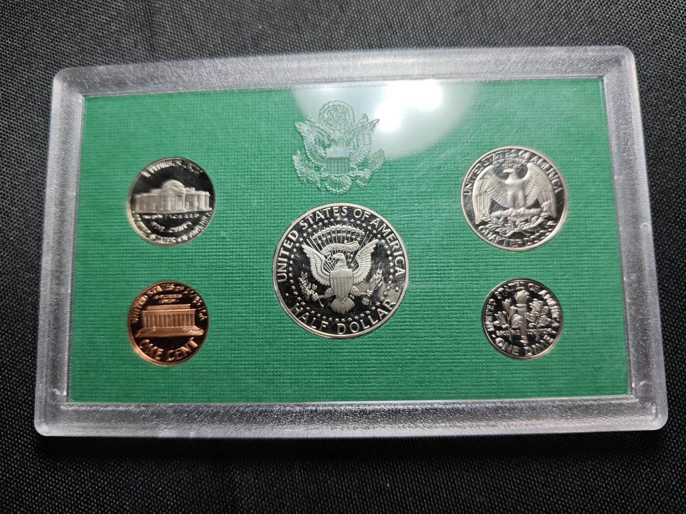 KK钱币收藏小铺   套币专场 2月预留时间 周末发货  1995美国大小面值清年精制套币