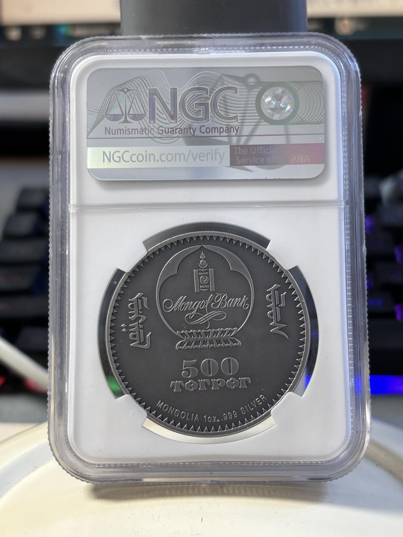 第194期拍卖 蒙古2021年生命进化人类头骨1盎司镀金银币NGC-MS70,999银镀玫瑰金,1盎司,38.61毫米,999枚