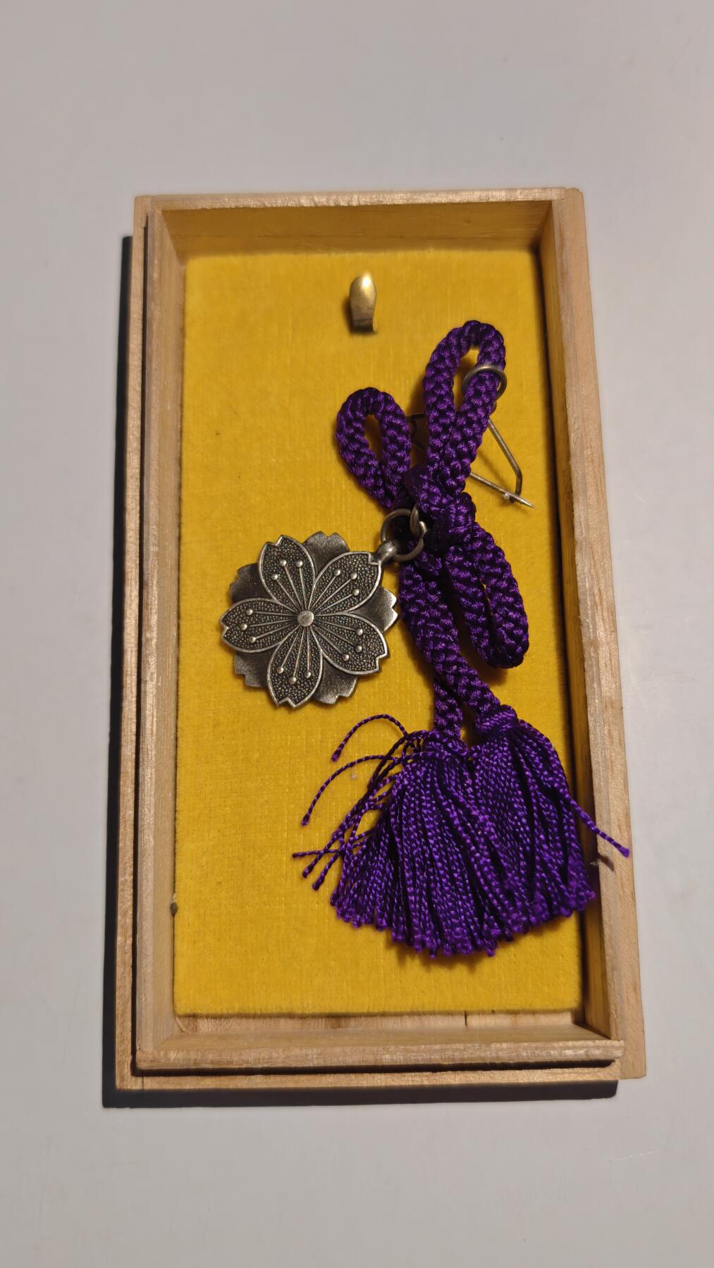 东亚勋章徽章主题拍卖 ⑨ 军人遗族纪念章