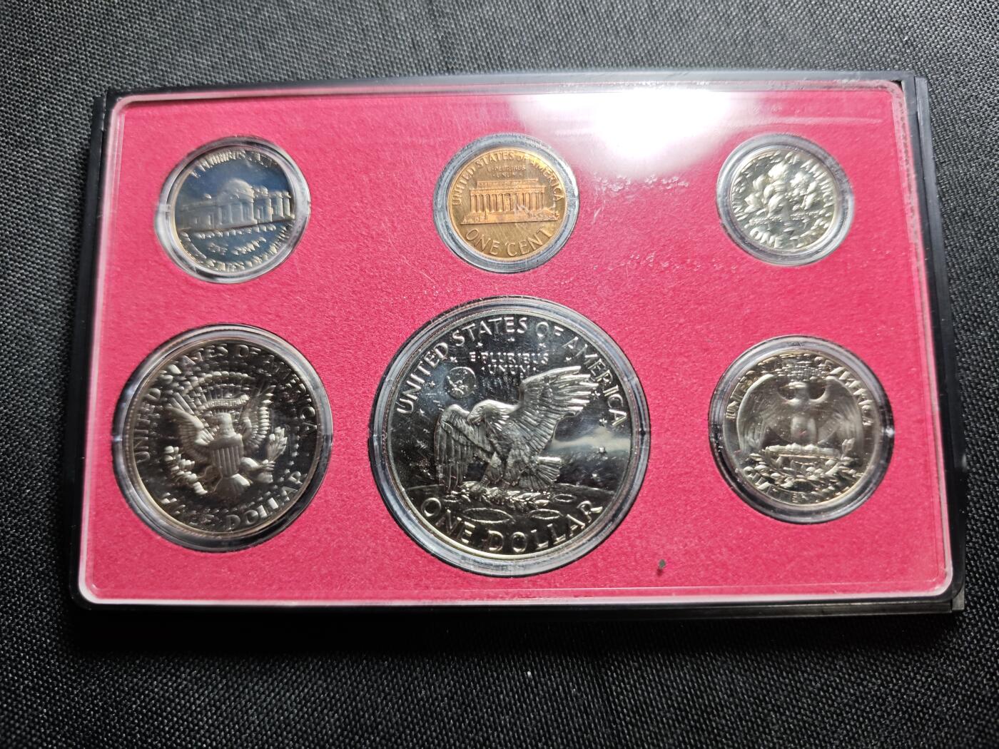 KK钱币收藏小铺   套币专场 2月预留时间 周末发货  1973美国大小面值清年精制套币 含艾克大一元精制