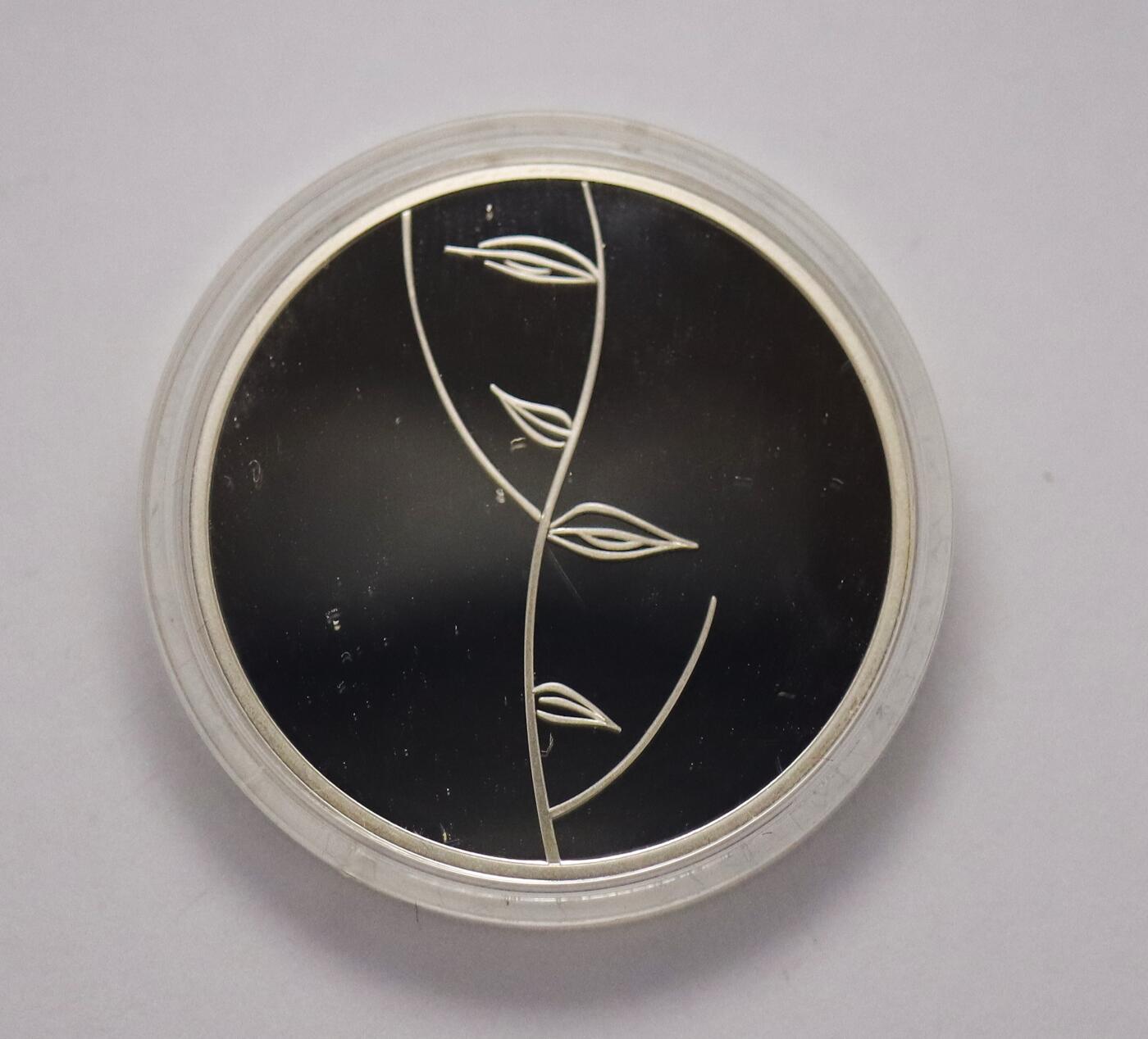 观钱 近现代机制币拍卖No.004（全场顺丰包邮）  立陶宛 2011 年「戏剧」主题 10 立特纪念银币（镜面工艺）