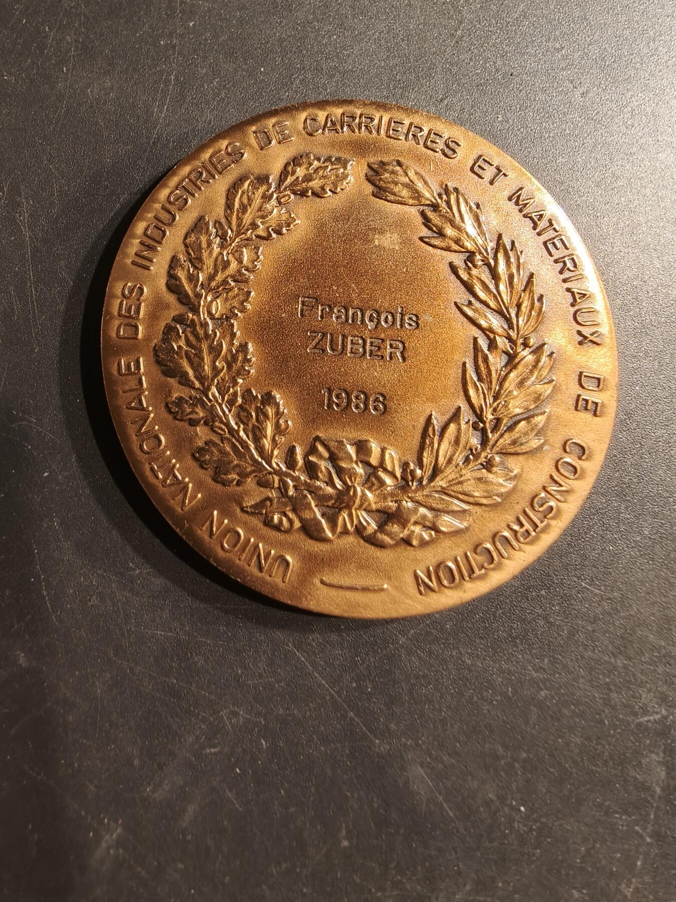 老王徽章第187期