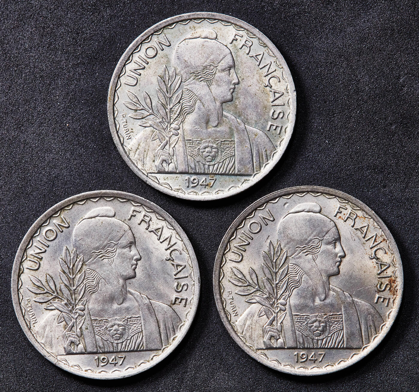 【俄甄集藏】2026年(049)03-18星期三 晚 19:30 全场包邮 法属印度支那1947年1皮阿斯特镍币3枚一组，UNC原光品相