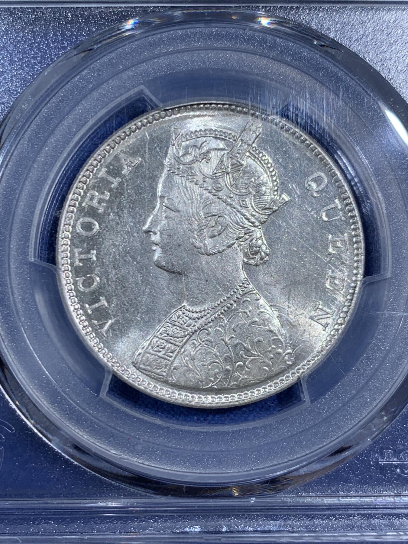 《竞宝斋》第470场 周日，周一，周二 3场连拍 （全场包邮）欢迎送拍 PCGS MS62 英属印度1862年维多利亚女王1卢比银币