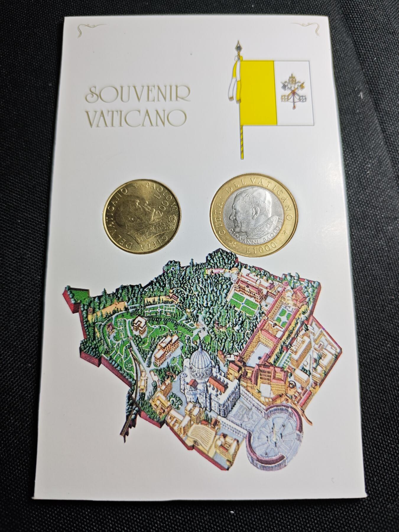 KK钱币收藏小铺   套币专场 2月预留时间 周末发货  梵蒂冈卡册 含1000里拉双色币
