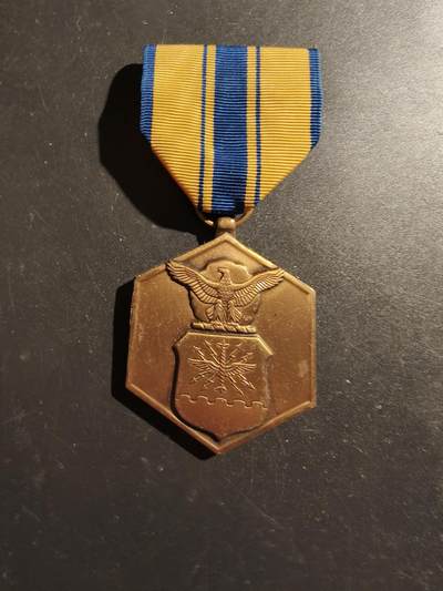 老王徽章第187期 - 美国空军军事功绩奖章