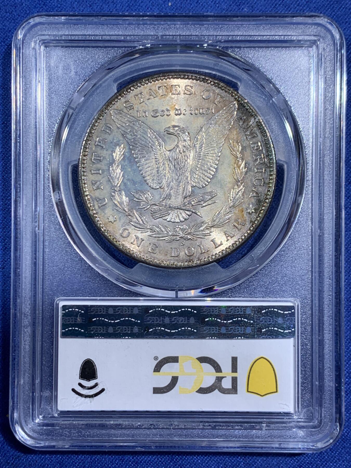 《竞宝斋》第470场 周日，周一，周二 3场连拍 （全场包邮）欢迎送拍 PCGS MS62 美国 1898 S 摩根银币 此年分钱币大多充分流通 稀有品种 双面环状五彩包浆 不可多得的藏品 PCGS指导价4511 低评