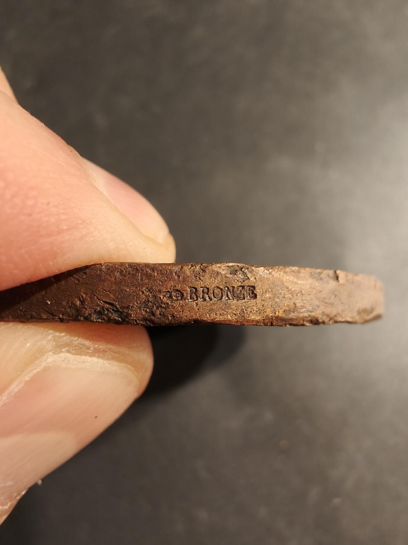 老王徽章第187期 法国1889巴黎世博会大铜章    直径64mm    重量109g