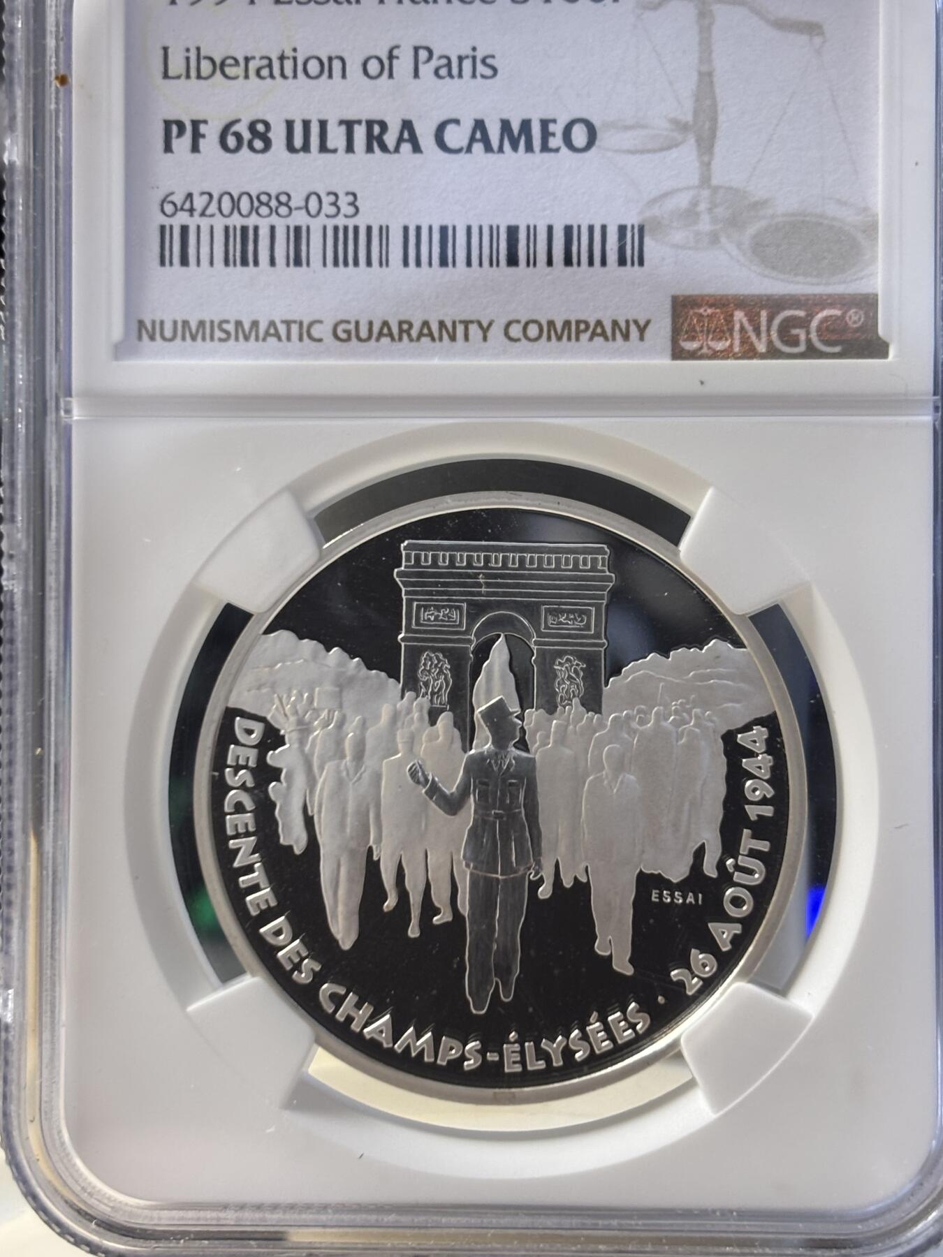 第194期拍卖 法国1994年二战系列戴高乐巴黎阅兵银样币NGC-PF68，900银，22.2克，发行1850枚