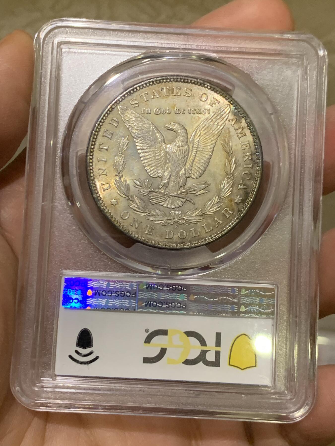 《竞宝斋》第470场 周日，周一，周二 3场连拍 （全场包邮）欢迎送拍 PCGS MS62 美国 1898 S 摩根银币 此年分钱币大多充分流通 稀有品种 双面环状五彩包浆 不可多得的藏品 PCGS指导价4511 低评
