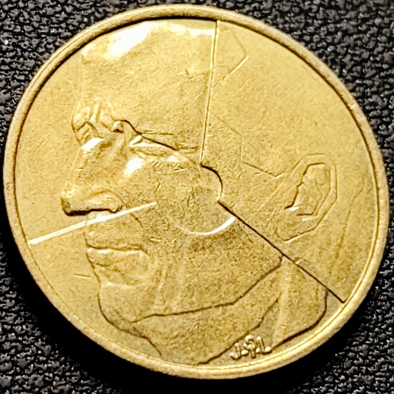 泉币菌-第210场-拍品多 请提前出价 。