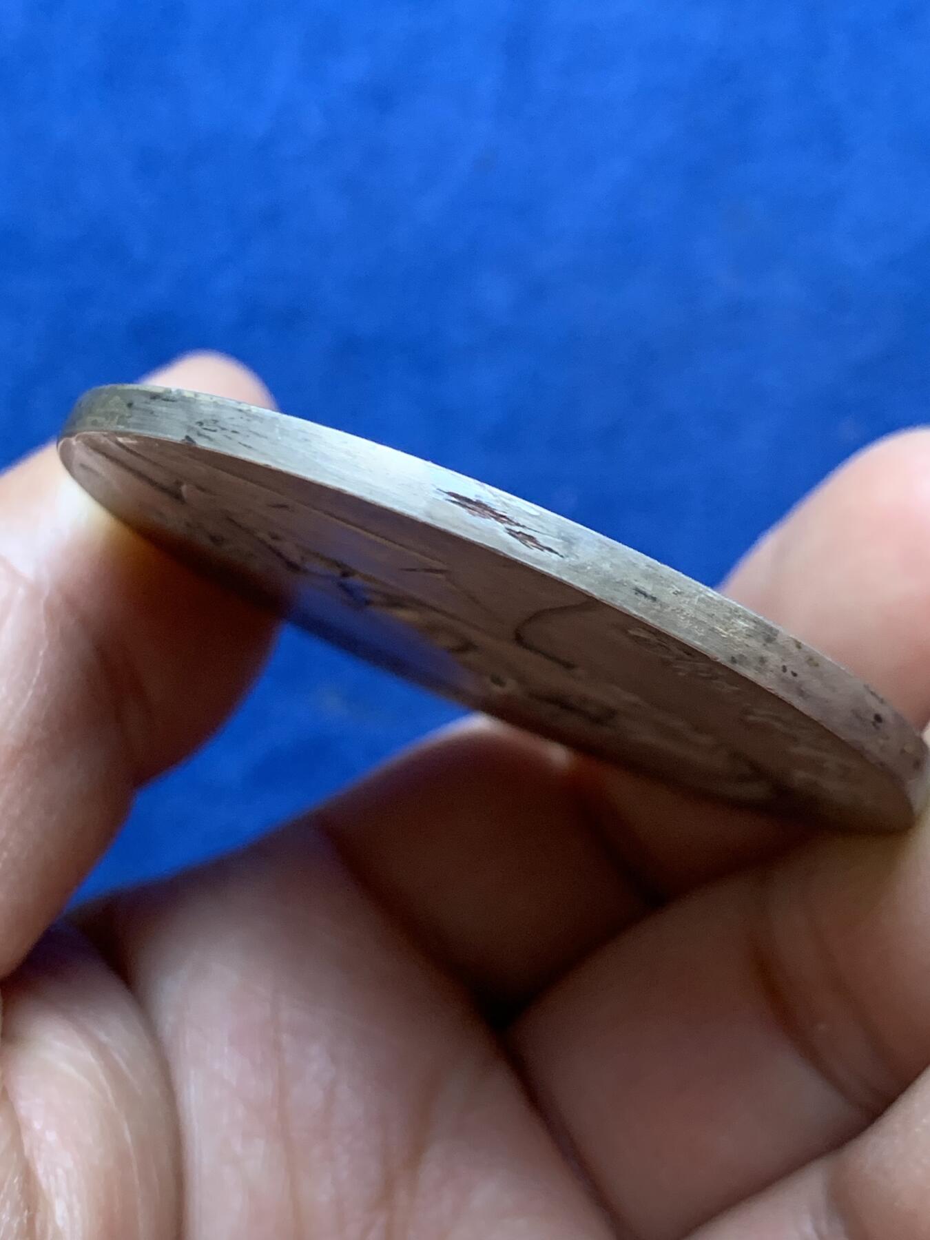 《竞宝斋》第470场 周日，周一，周二 3场连拍 （全场包邮）欢迎送拍 1903年英国首相张伯伦访问南非纪念镀银铜章，50.4毫米，53.55克。少见品种