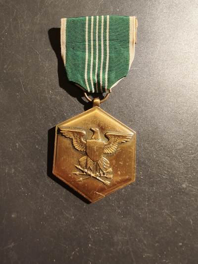 老王徽章第187期 - 美国陆军军事功绩奖章