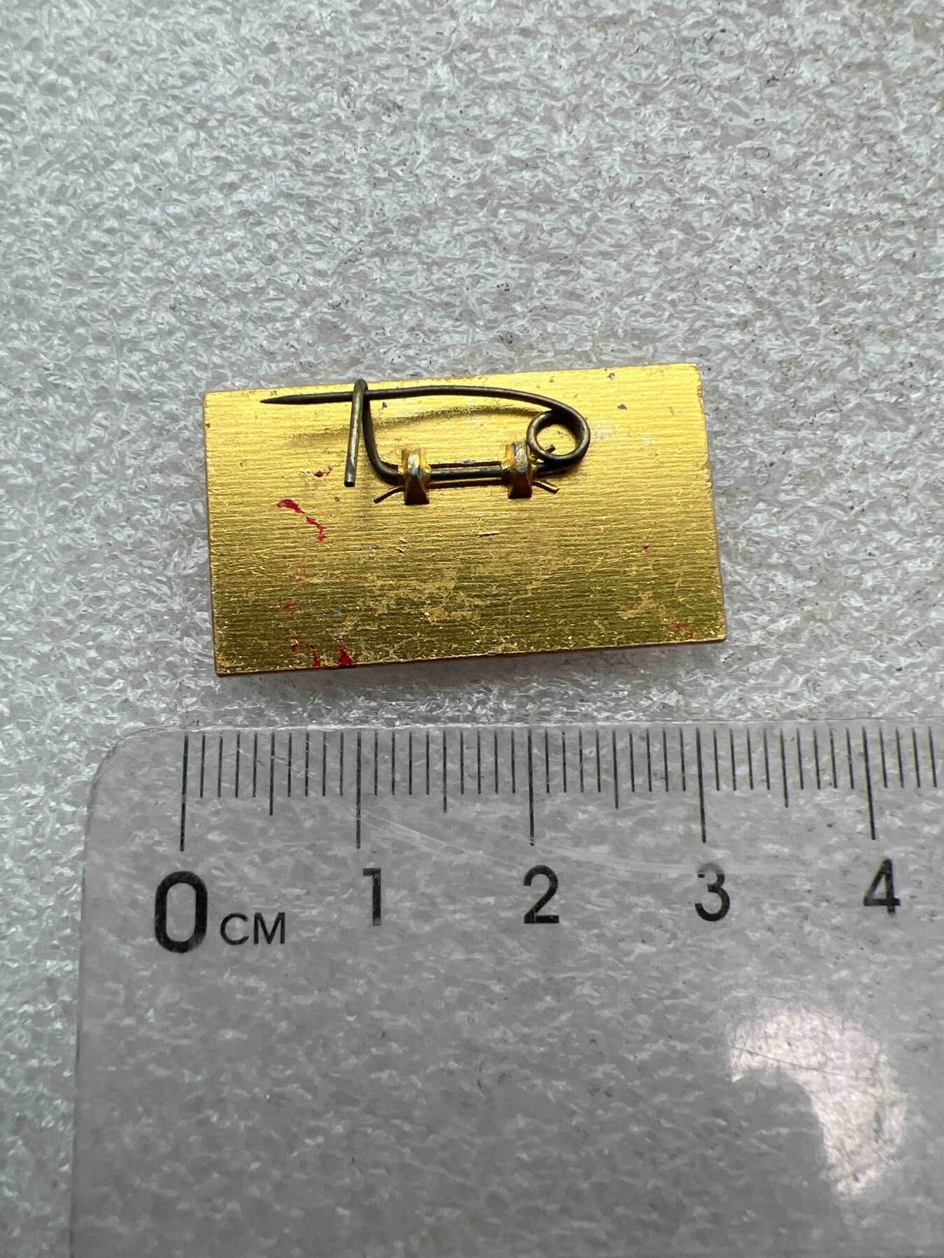 真品像章、纪念章 真品像章、纪念章