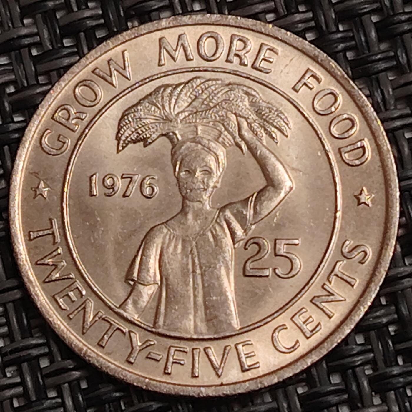 布加迪🐬～世界钱币(上海)🌾第 282 期 /  各国套币和散币 利比里亚🇱🇷 1976年 25分 FAO纪念币