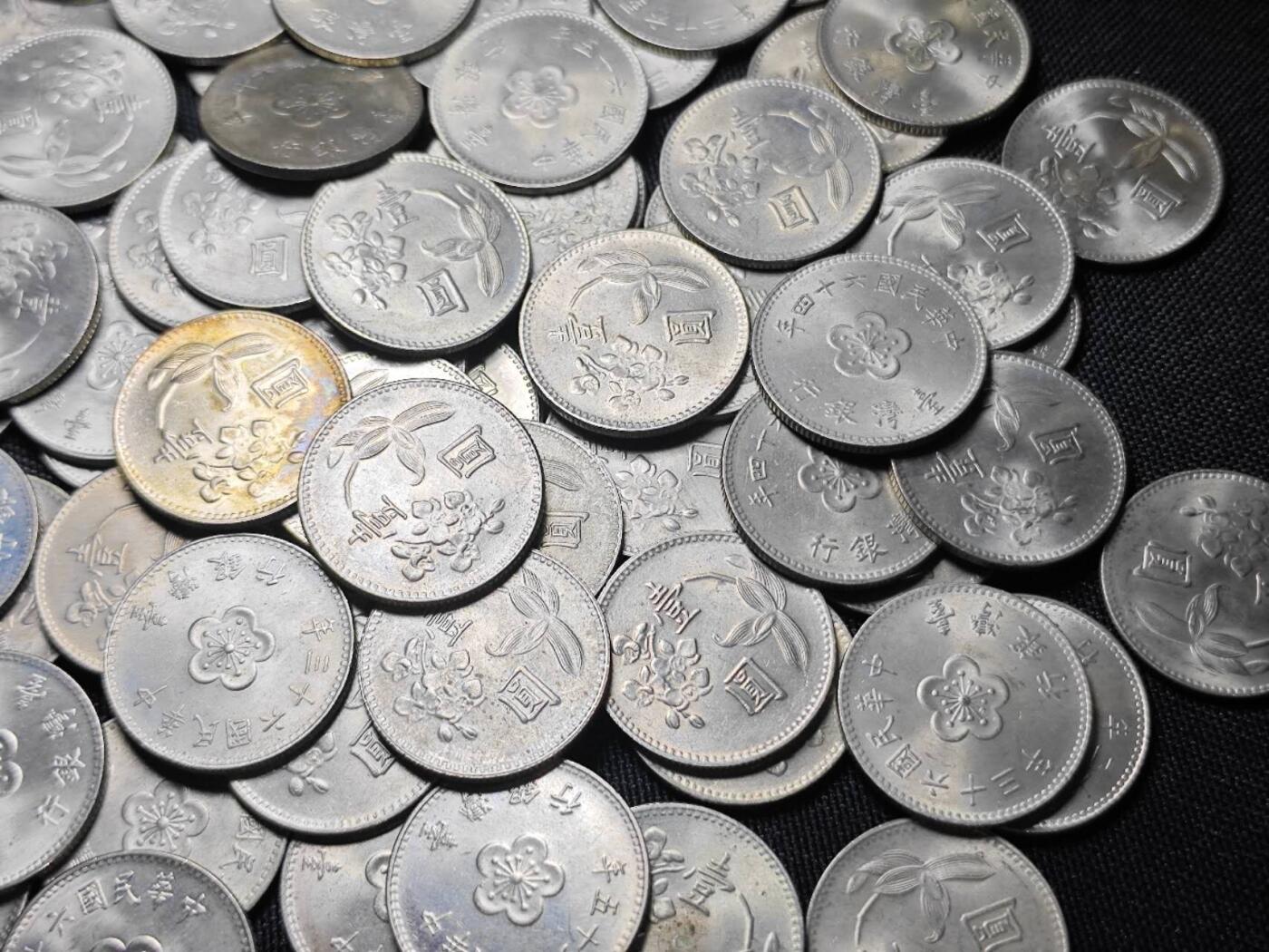 KK钱币收藏小铺   套币 批量/好品散币专场 2月预留时间 周末发货  