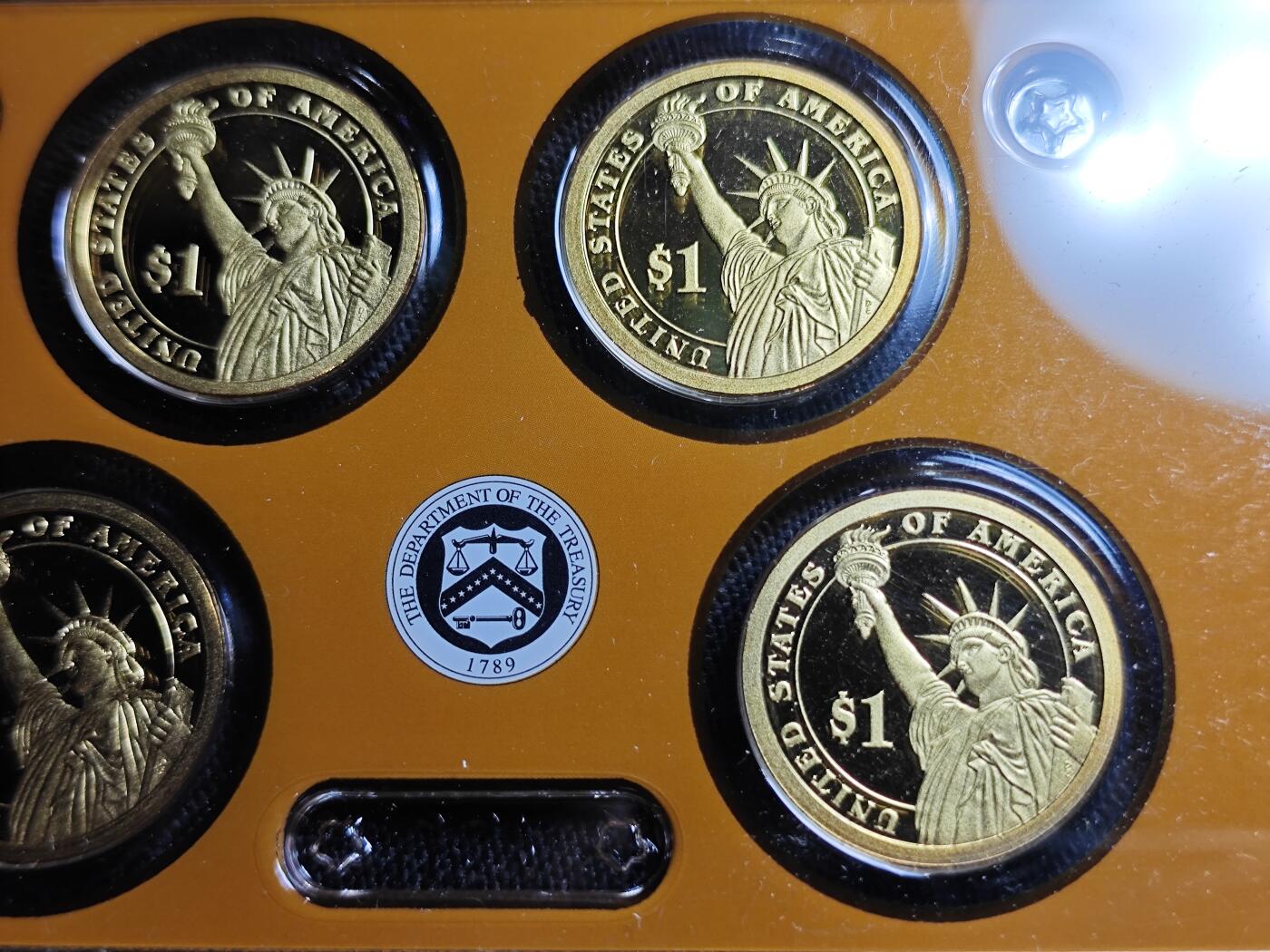 KK钱币收藏小铺   套币专场 2月预留时间 周末发货  2011美国1元总统精制纪念套币