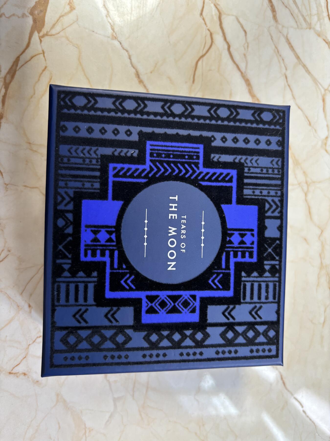 第194期拍卖 图瓦卢2021年月亮眼泪镶嵌银颗粒2盎司仿古银币，999银，2盎司，发行2500枚