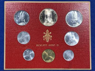 《竞宝斋》第470场 周日，周一，周二 3场连拍 （全场包邮）欢迎送拍 - 梵蒂冈1966年八枚装套币 带1枚500里拉银币