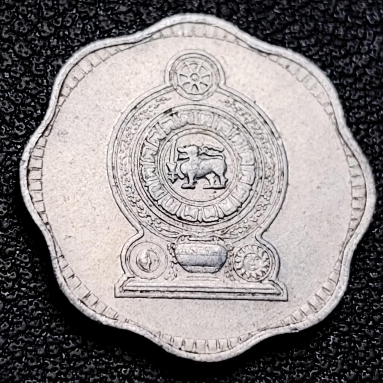 泉币菌-第210场-拍品多 请提前出价 。