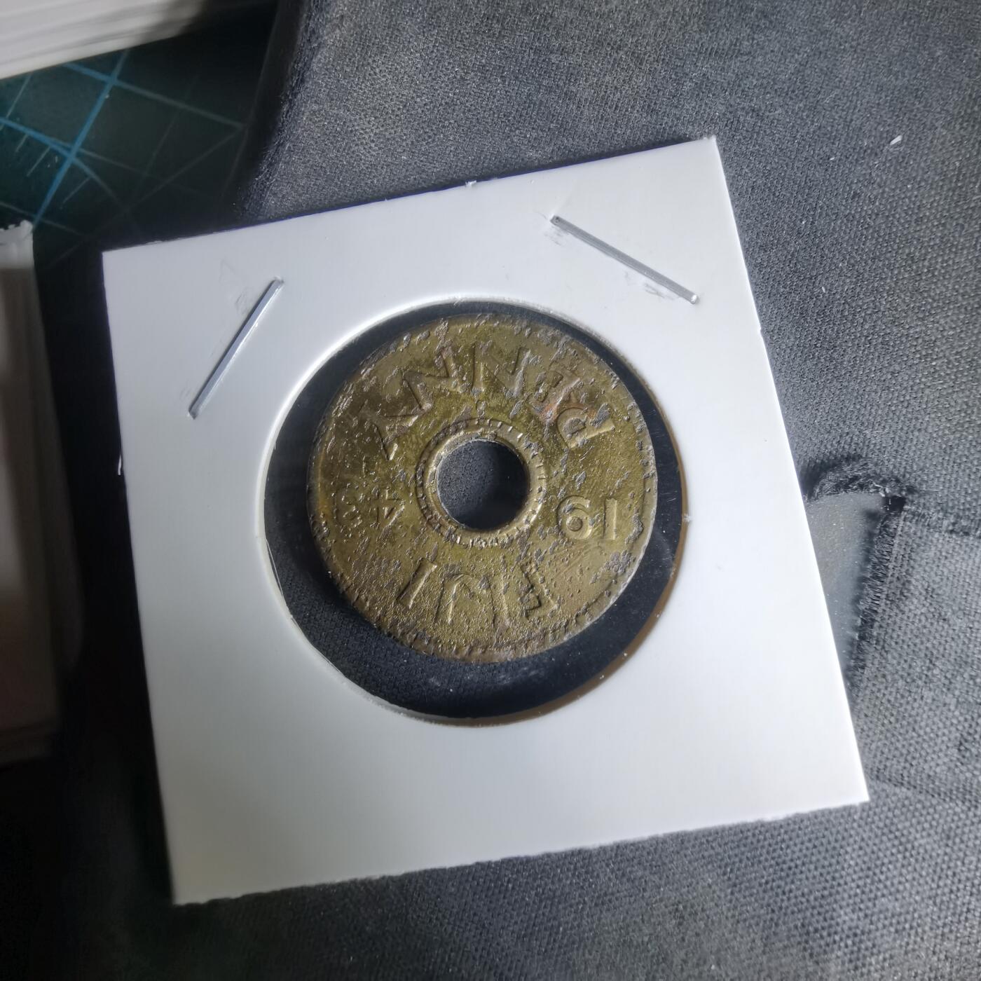 沼泽如烟--第1024场 斐济1943年1便士