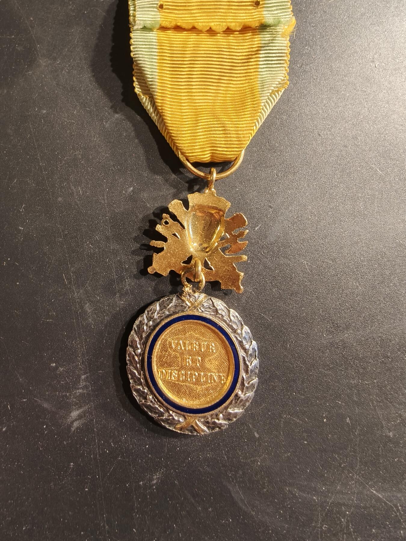 老王徽章第187期