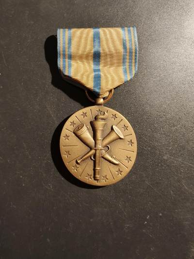 老王徽章第187期 - 美国海岸警备队预备役服役奖章