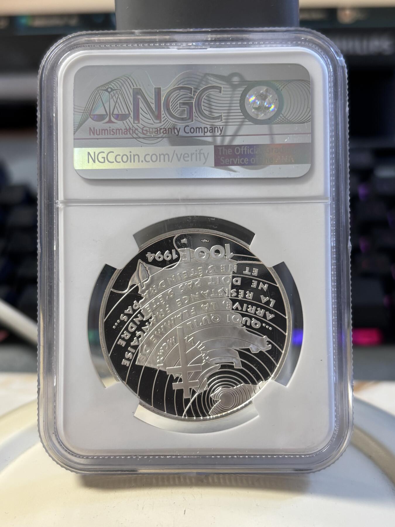 第194期拍卖 法国1994年二战系列戴高乐演讲纪念银样币NGC-PF69，900银，22.2克，发行1850枚